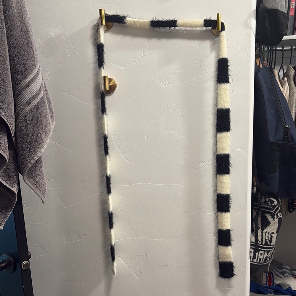 Black and White skinny scarf